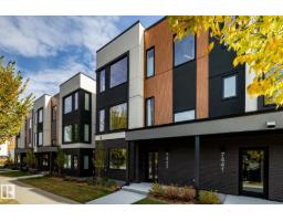 Row / Townhouse for sale at 7443 May Common NW NW, Edmonton — MLS® E4513375