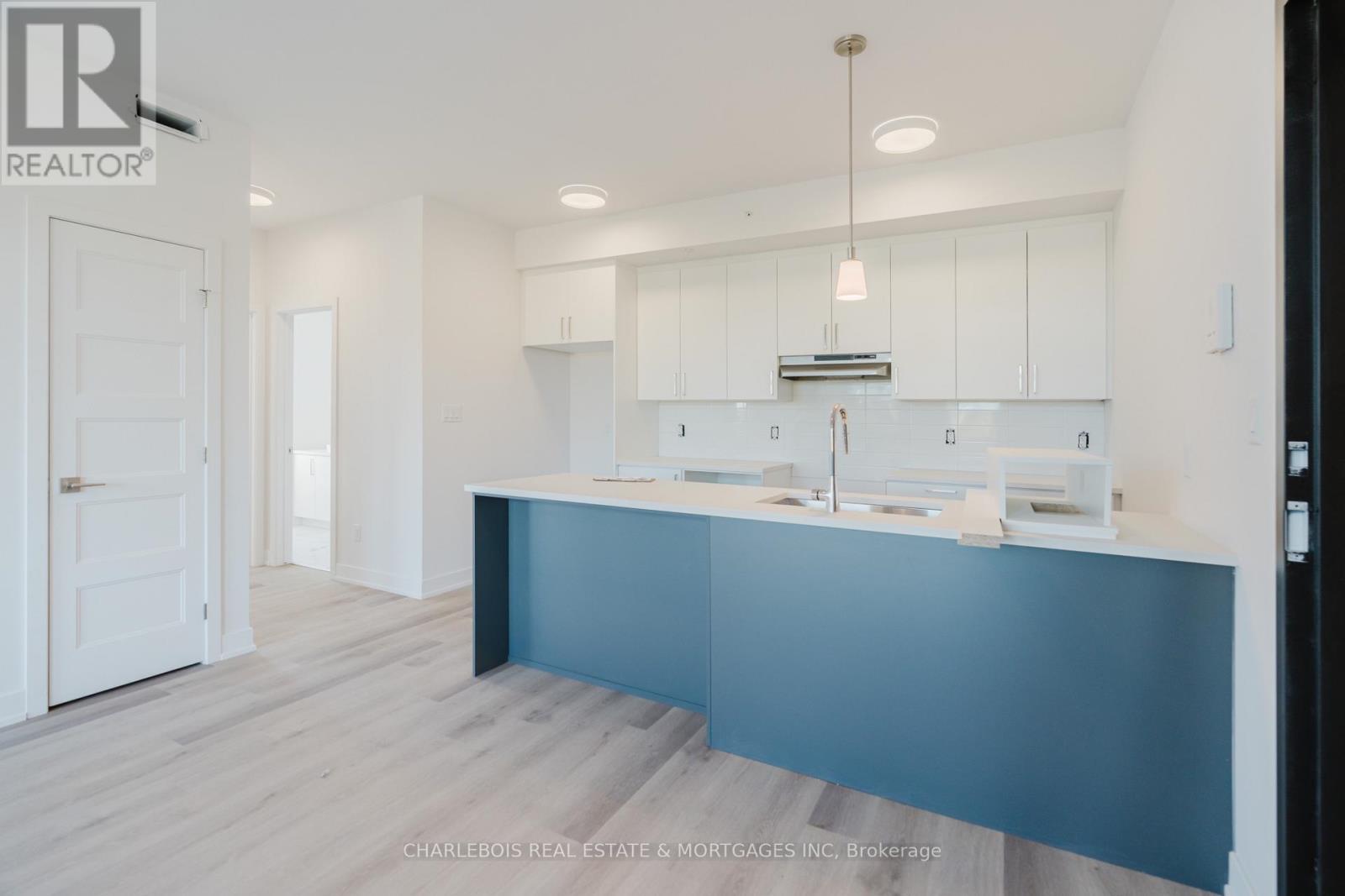 D - 830 ST LAURENT BOULEVARD, Ottawa — photo 12