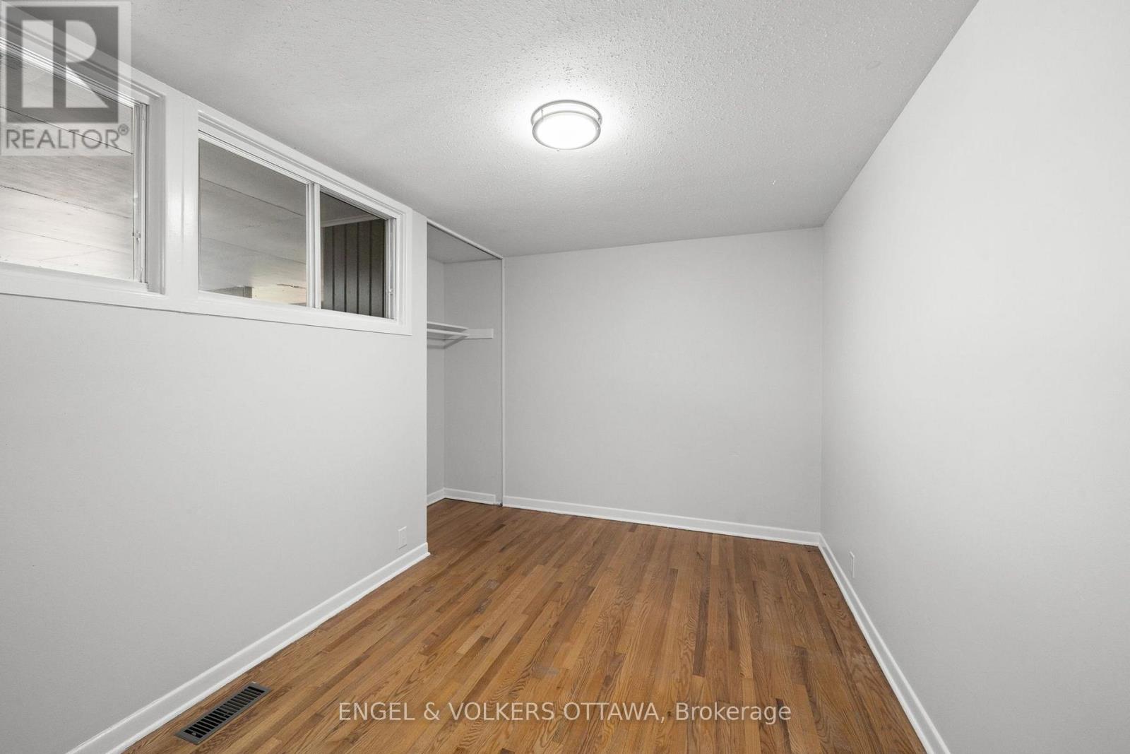 50 Solva Drive — photo 26