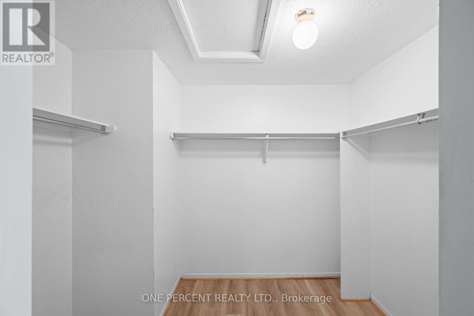 1599 CHEEVERS CRESCENT - 22