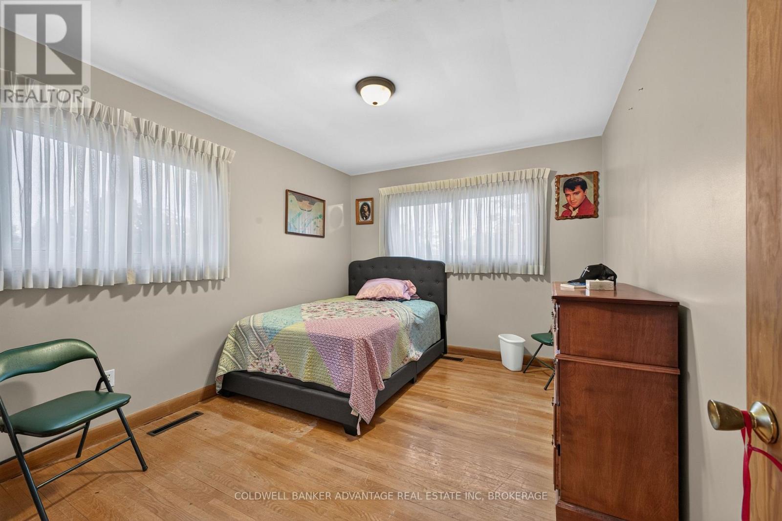 9 SPRINGHEAD GARDENS - 13