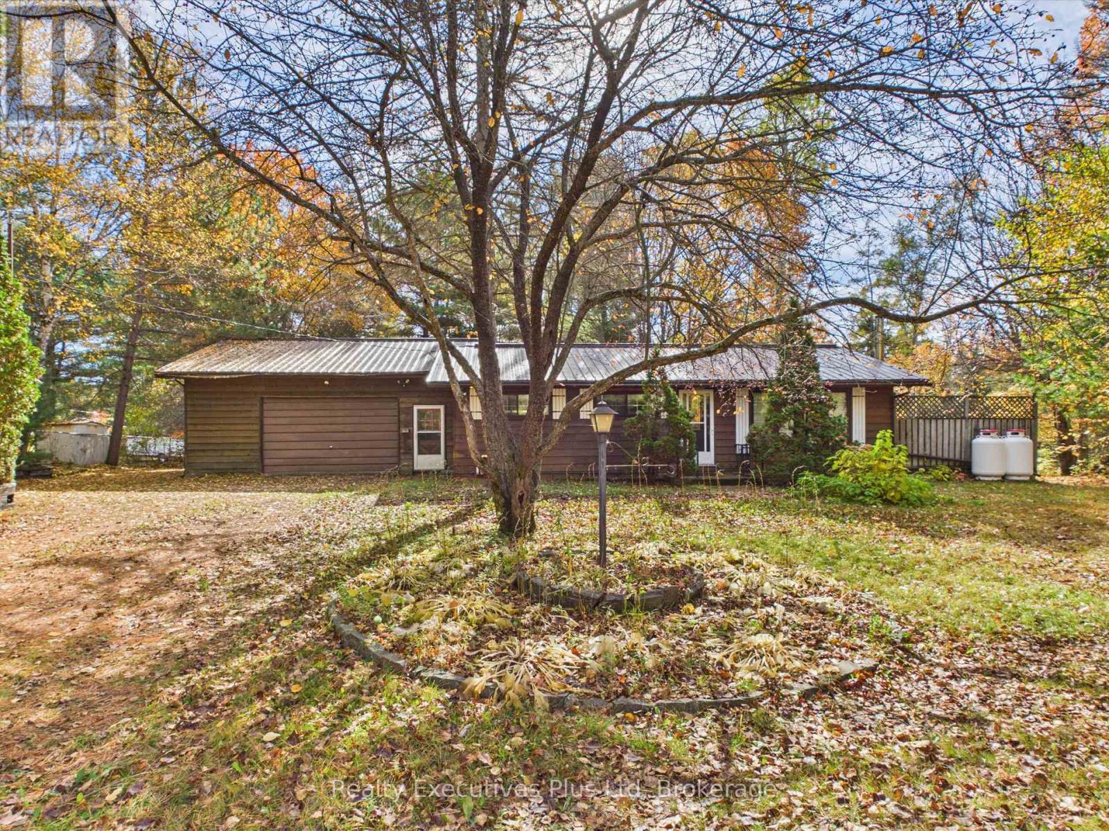 117 FOREST LAKE ROAD - 1