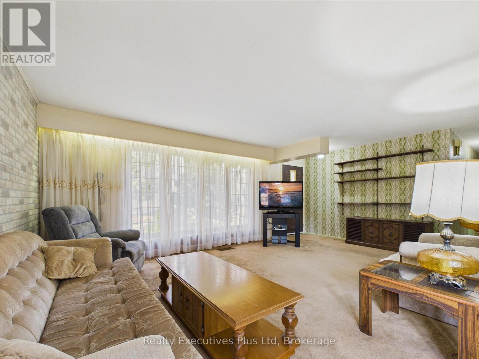 117 FOREST LAKE ROAD - 22