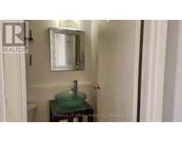 3 - 153 Brock Street N, Whitby, ON L1N4H3 Photo 7