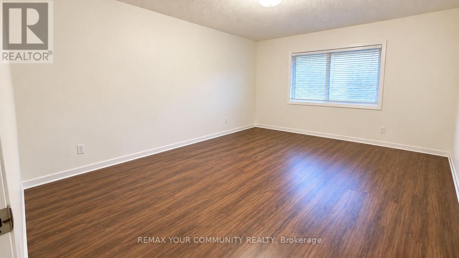 8 Edgemont Court — photo 14
