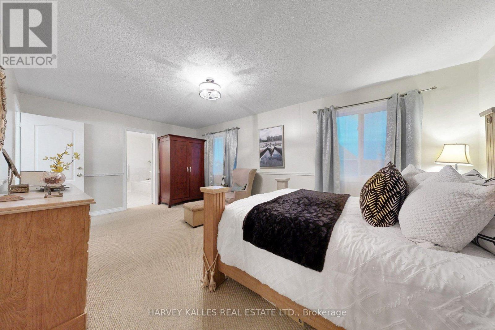 314 DOWSON LOOP - 21