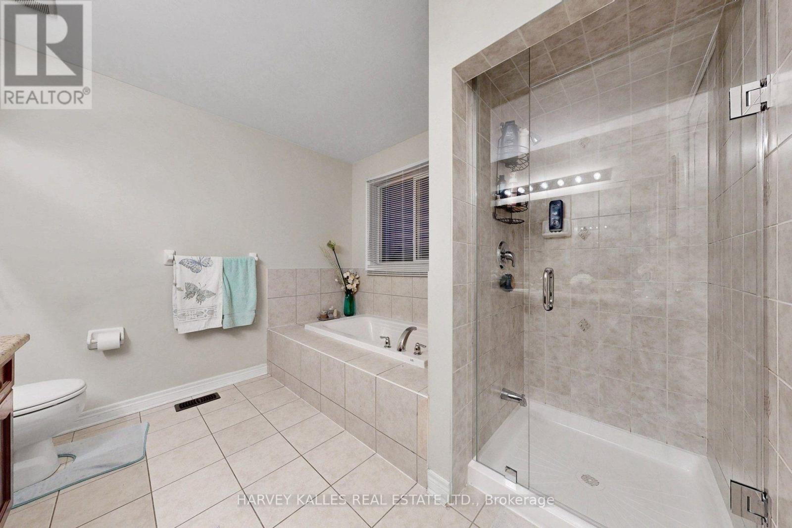 314 DOWSON LOOP - 23