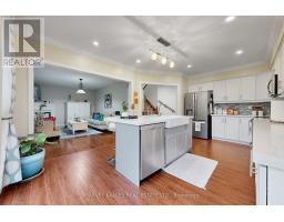 314 Dowson Loop, Newmarket, ON L3X3G2 Photo 14