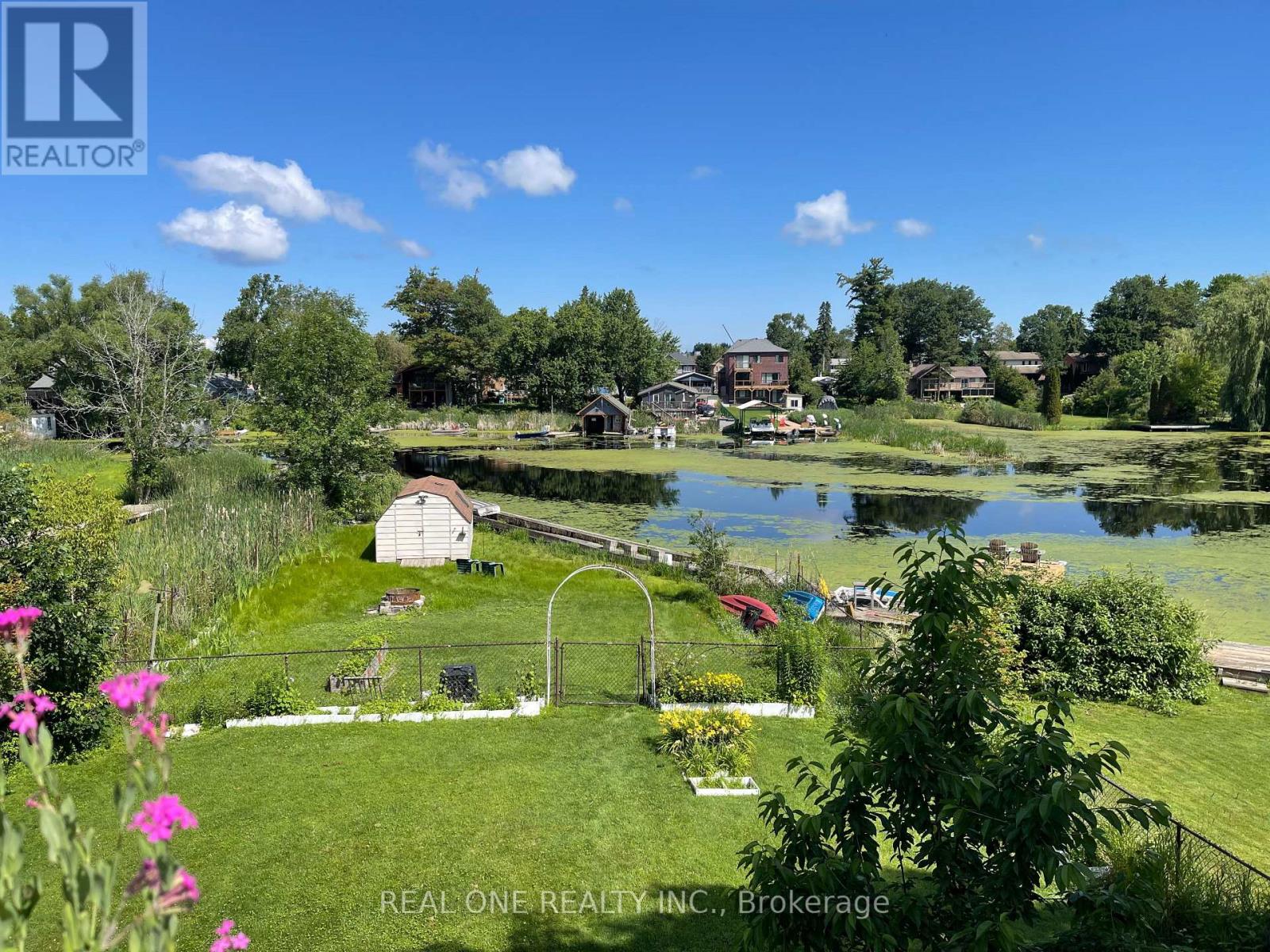 84 Riverglen Drive — photo 12