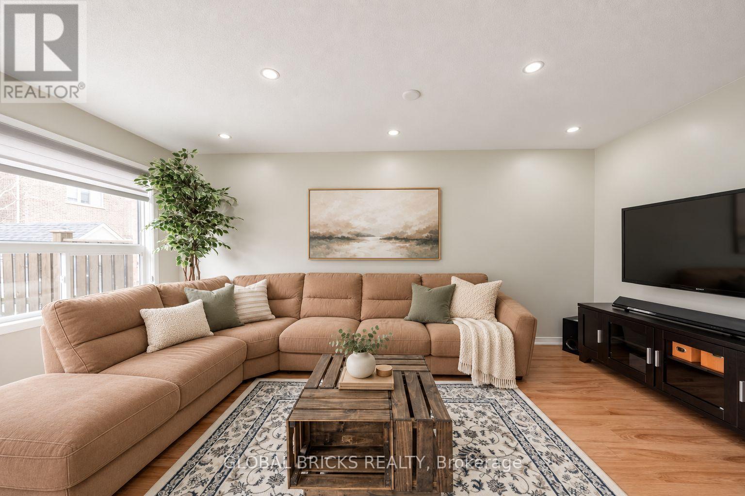107 Win Timbers Crescent, Whitchurch-Stouffville, ON photo 6