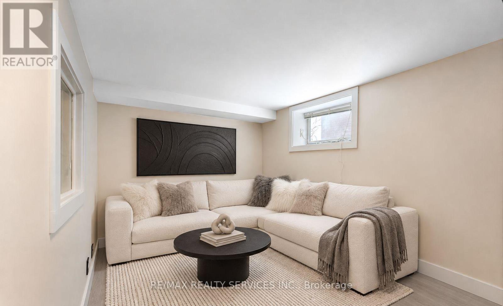 41 BROOKLAND DRIVE - 22