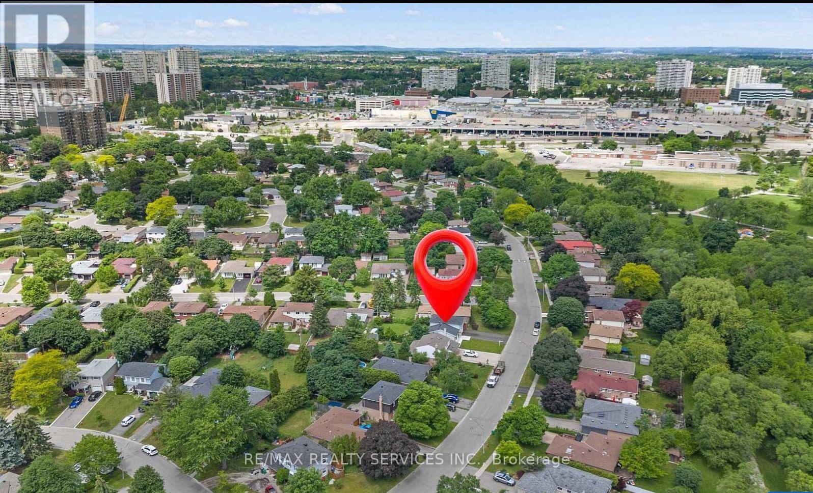 41 BROOKLAND DRIVE - 29