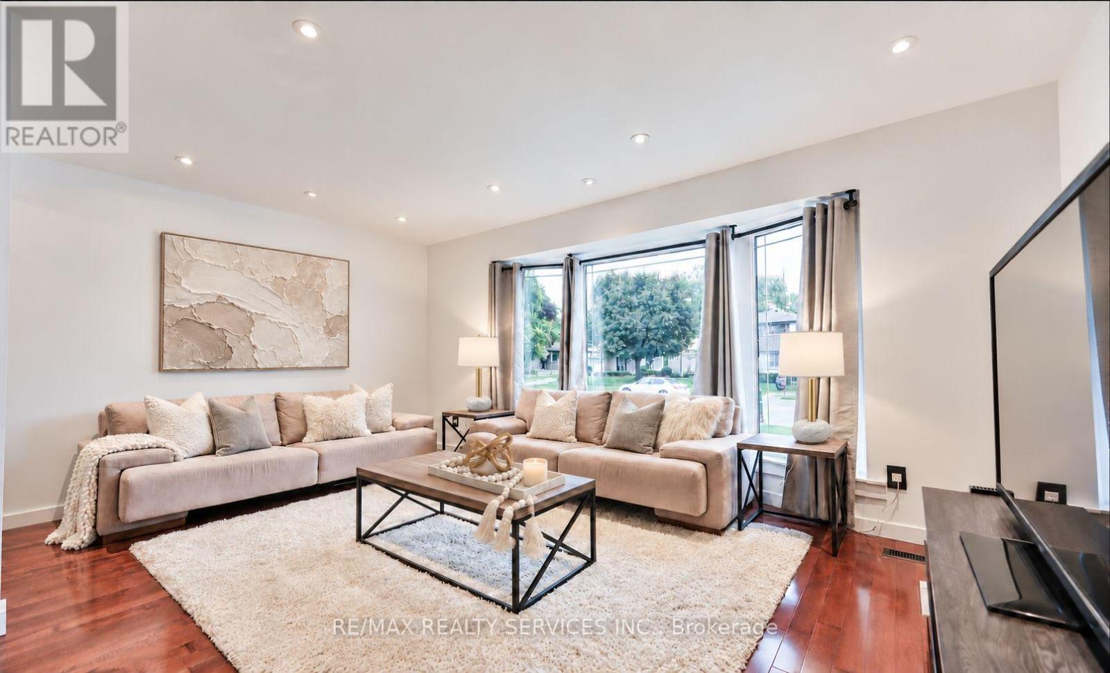 41 BROOKLAND DRIVE - 5