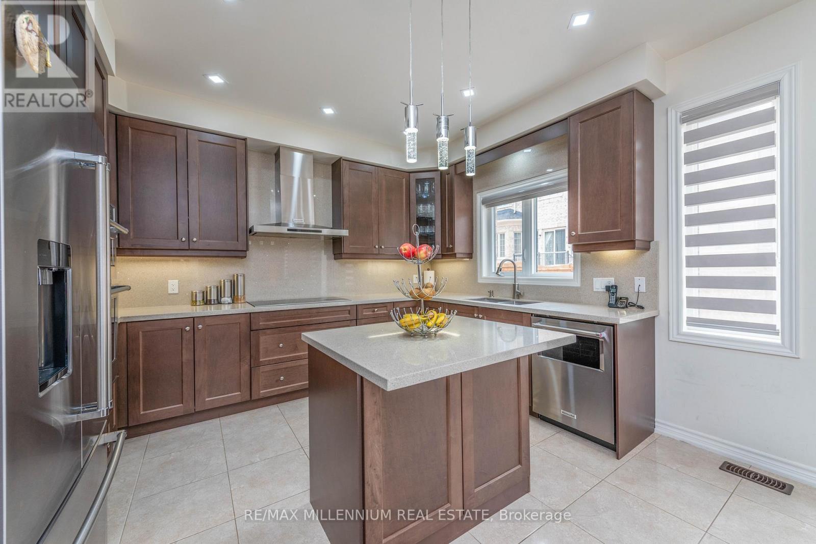 12 Elderbridge Road, Brampton, ON photo 14