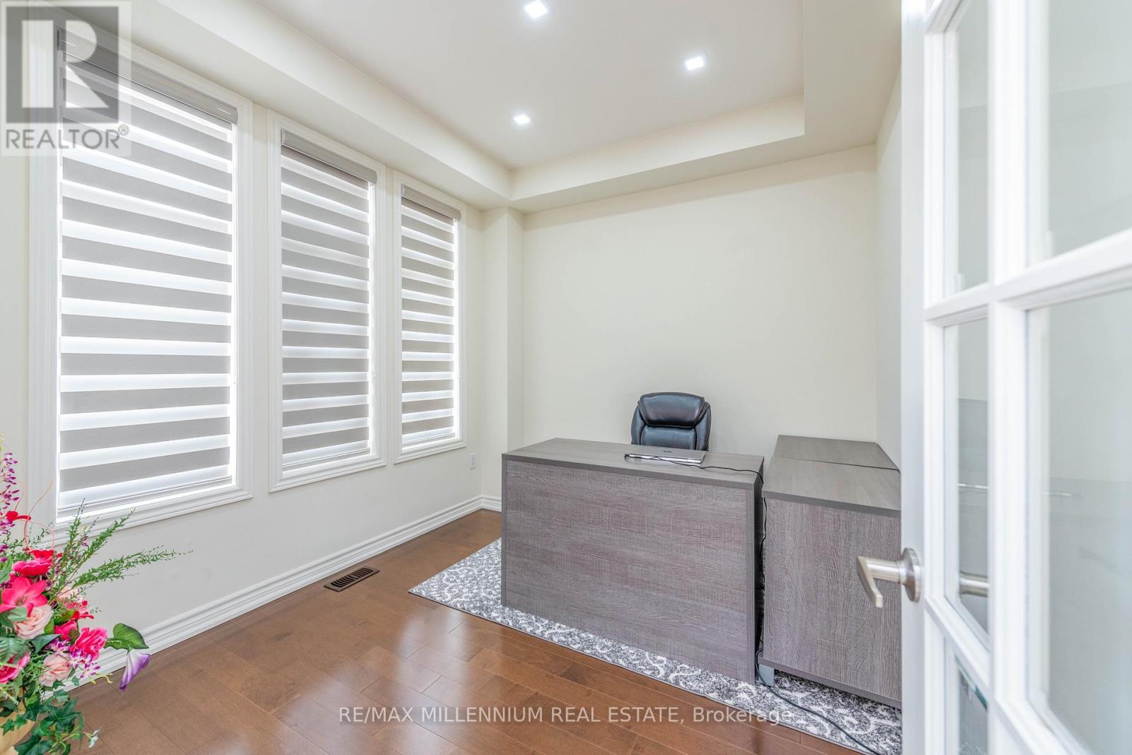 12 Elderbridge Road, Brampton, ON photo 6