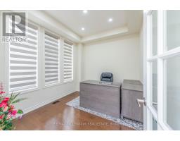12 Elderbridge Road, Brampton, ON L6P4G5 Photo 6