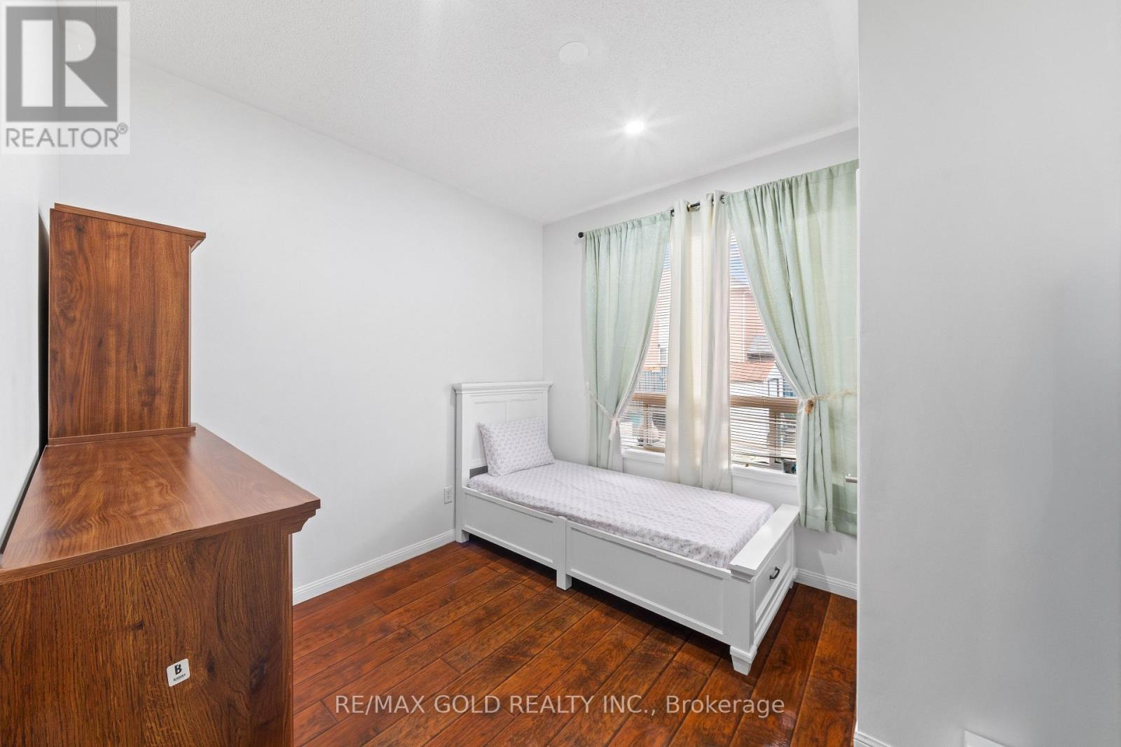 28 Latania Boulevard, Brampton, ON photo 18