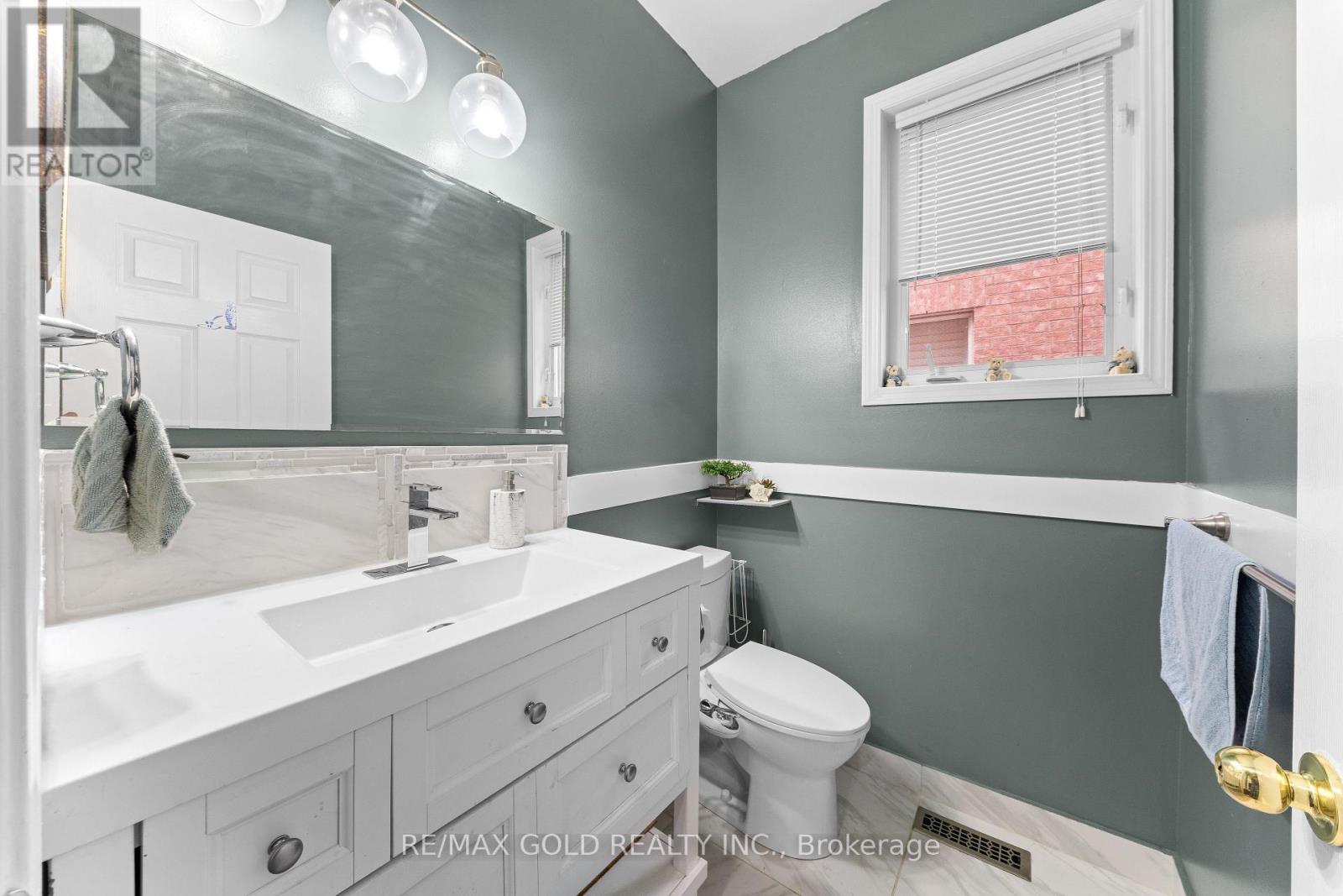 28 Latania Boulevard, Brampton, ON photo 19