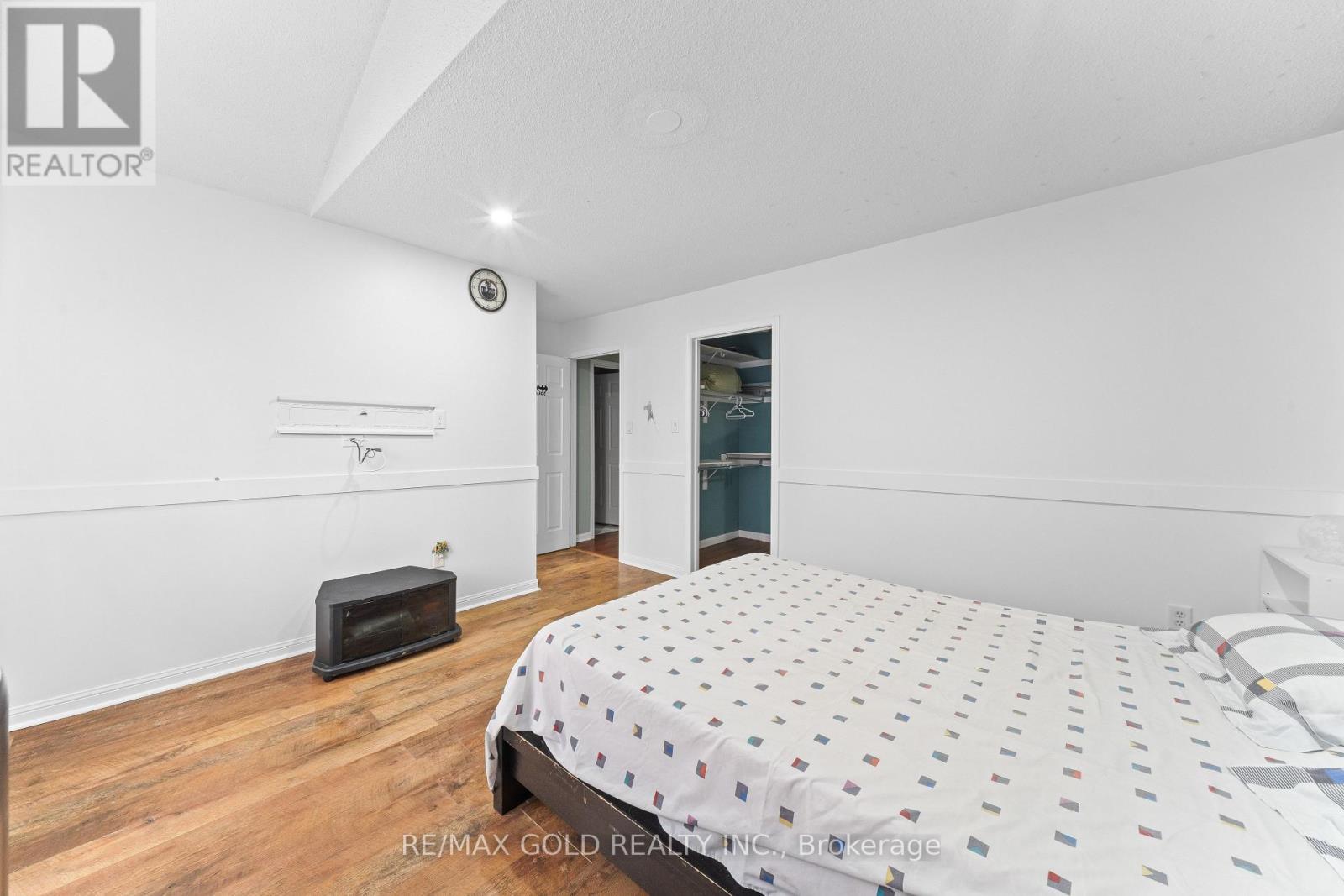 28 LATANIA BOULEVARD - 27