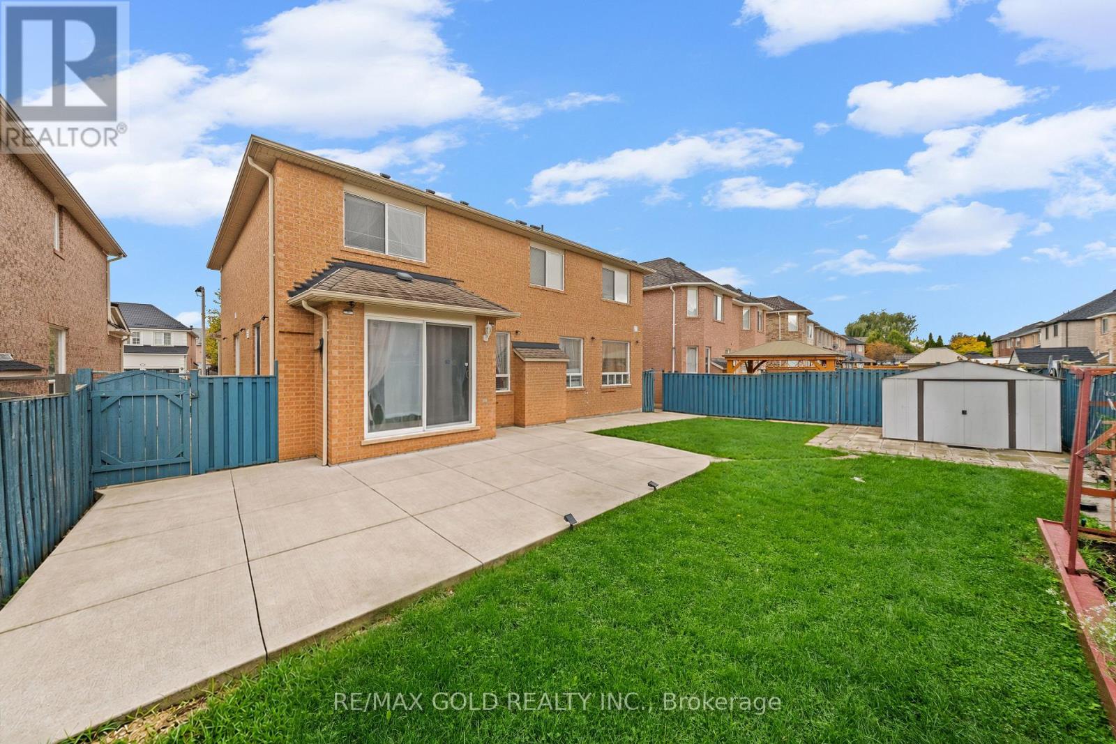 28 LATANIA BOULEVARD - 40