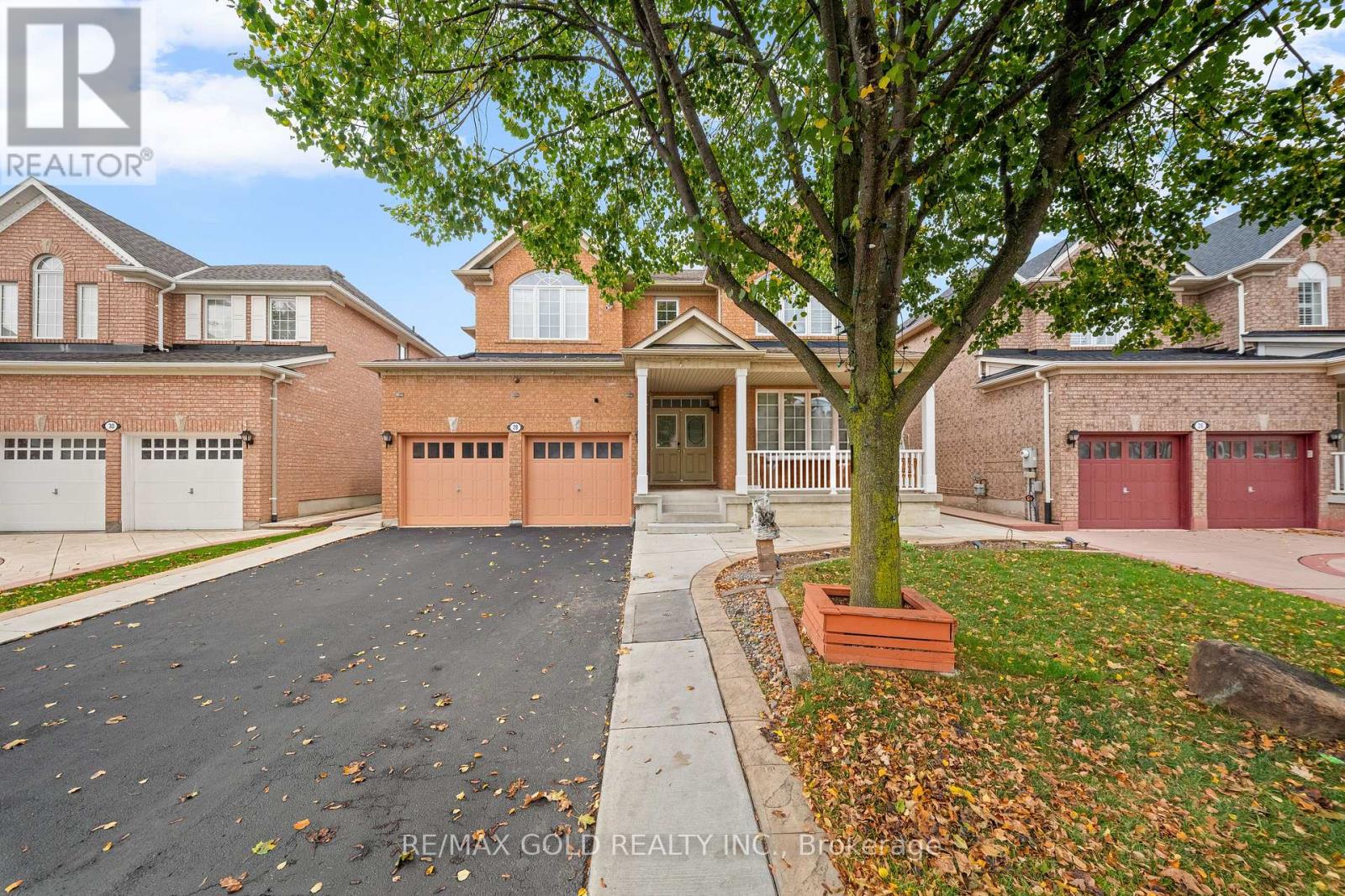 28 Latania Boulevard, Brampton, ON photo 5