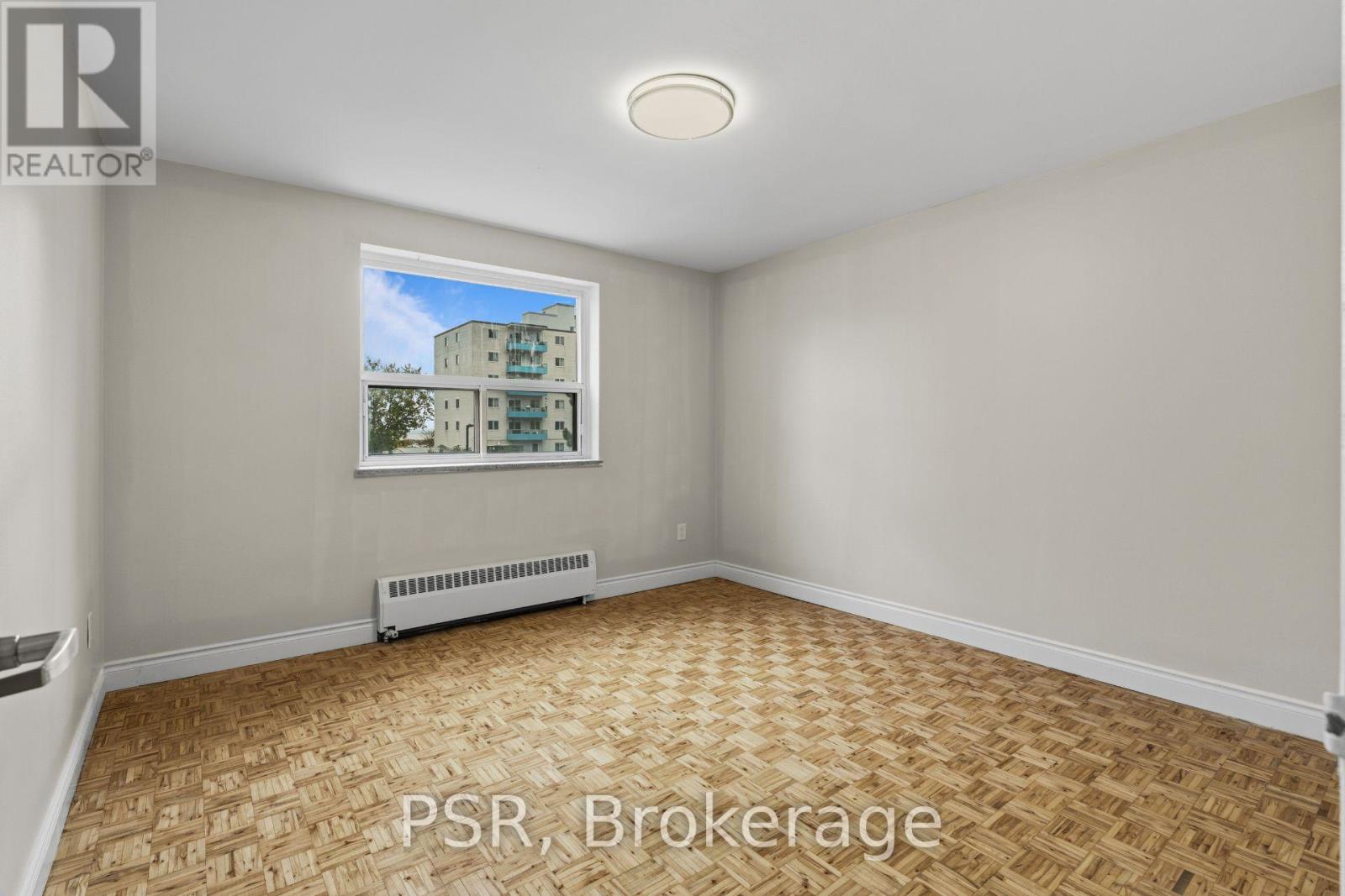 201 - 2300 MARINE DRIVE, Oakville (BR Bronte) — photo 10
