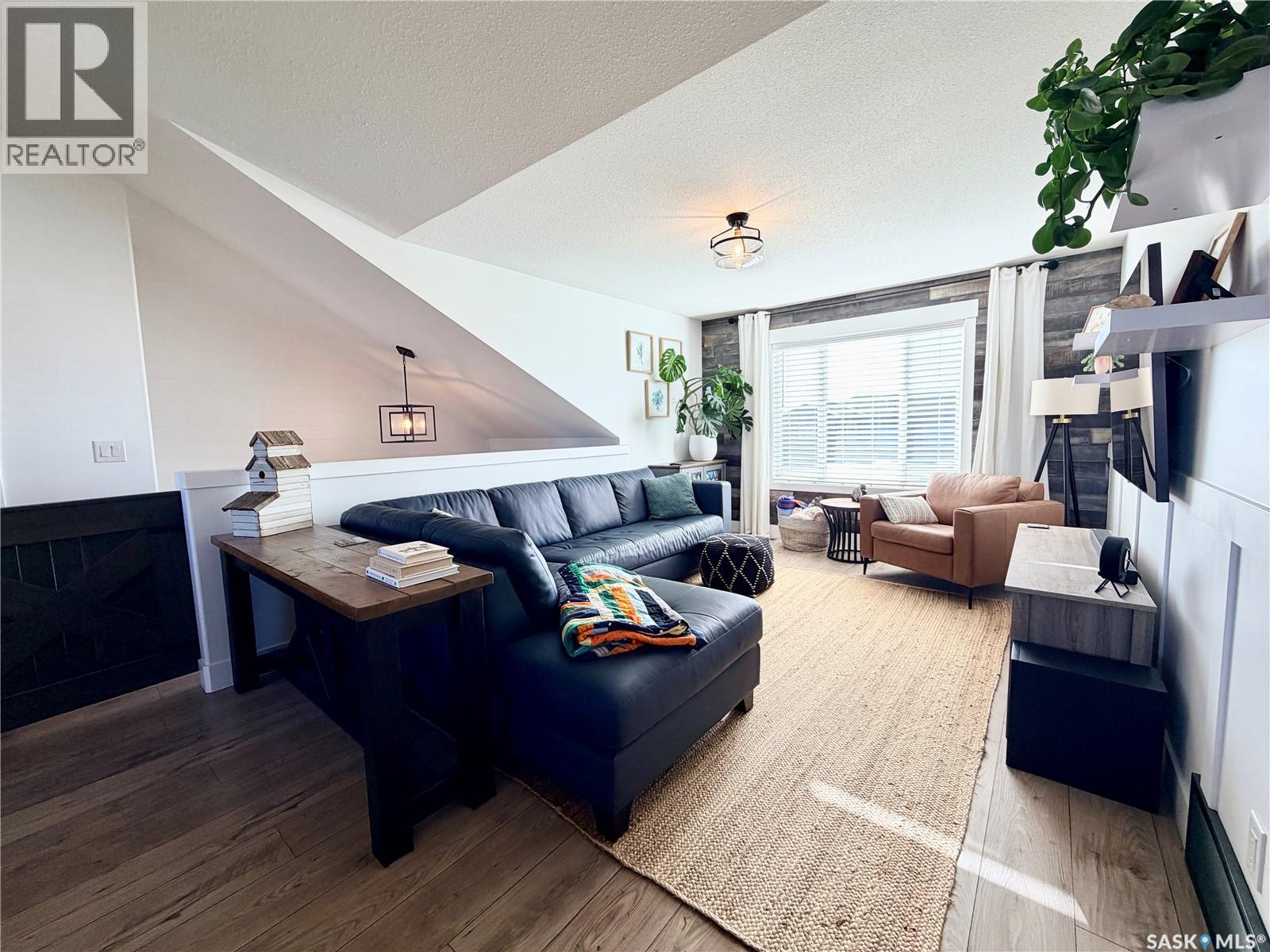 292 15th STREET - 7