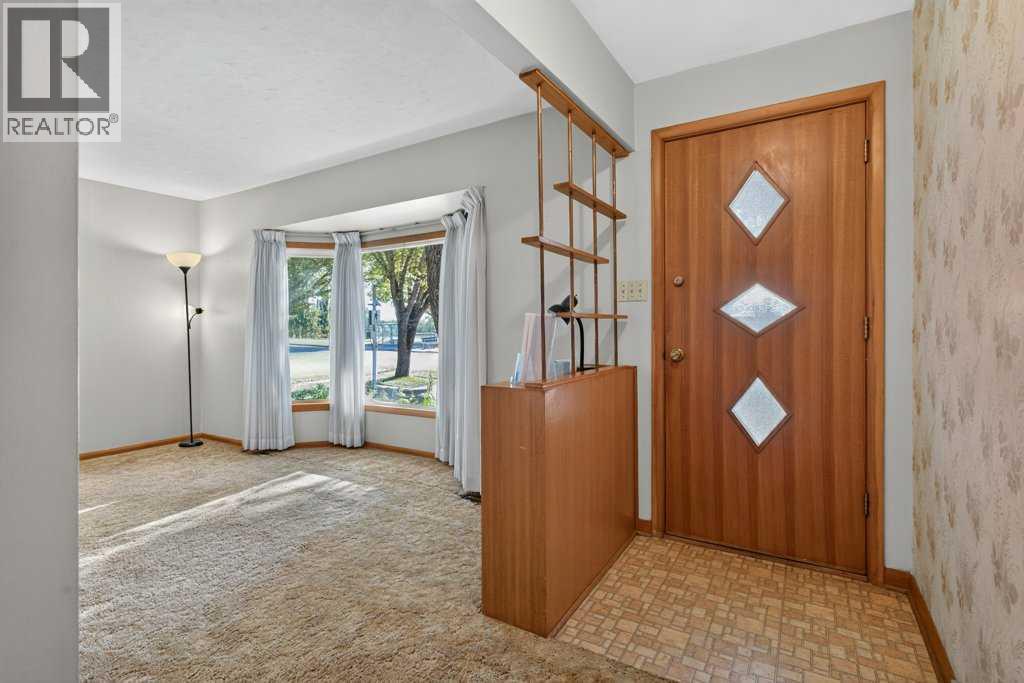 3819 Charleswood Drive NW - photo 4