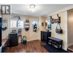 565 Baker St, Saanich, BC V8Z2H6 Photo 24