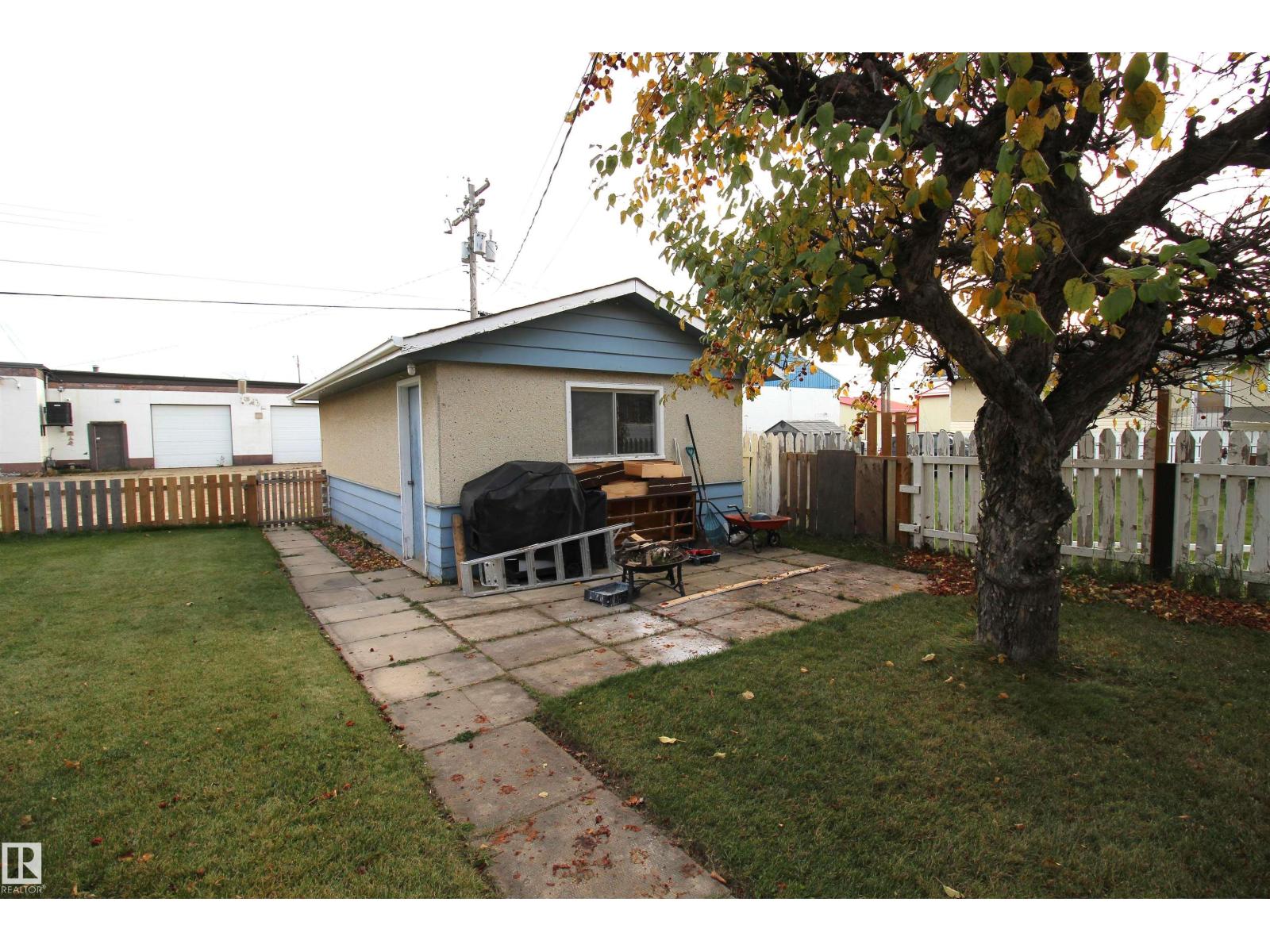 10711 102 ST, Westlock — photo 11