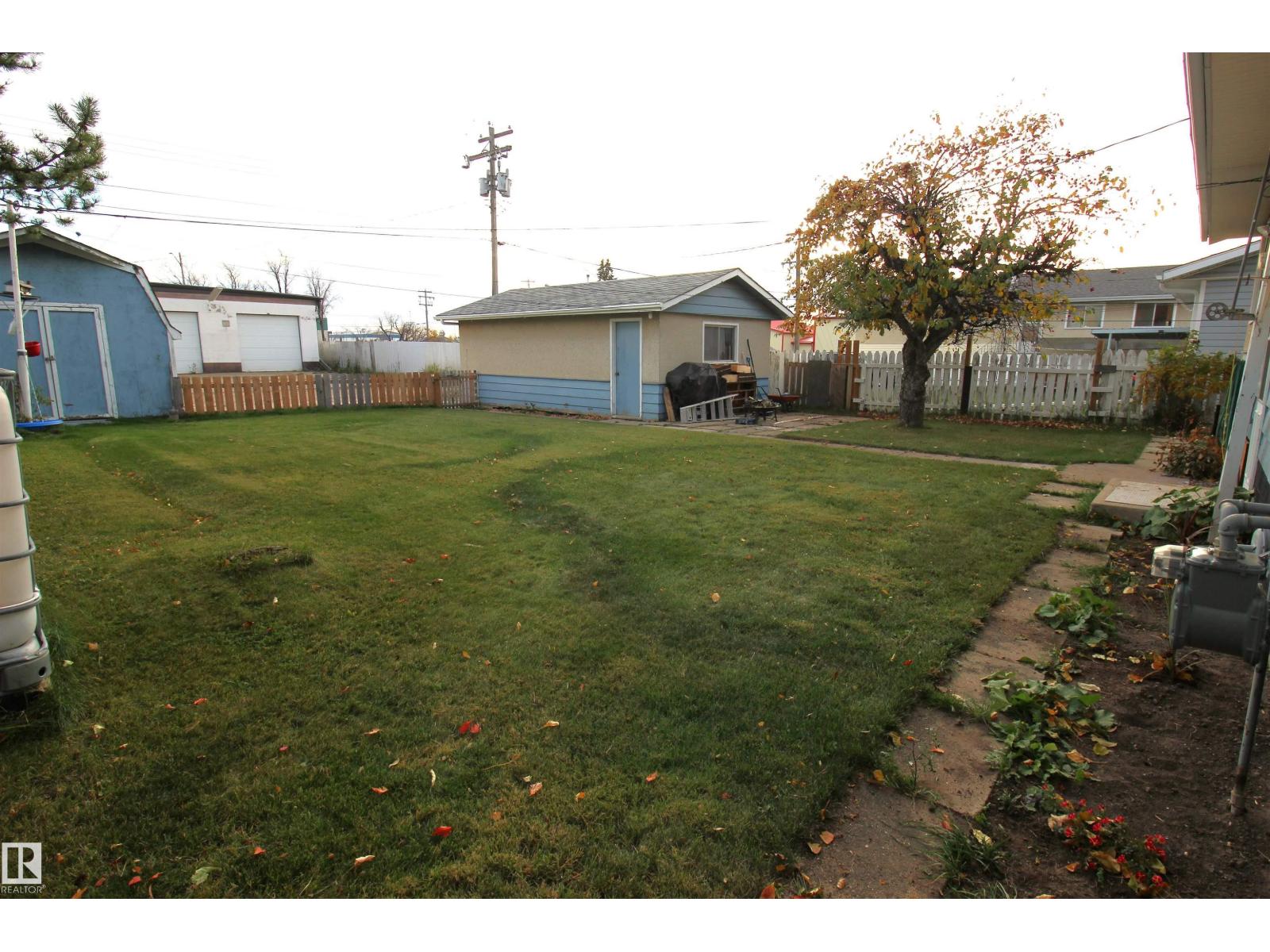 10711 102 ST, Westlock — photo 16