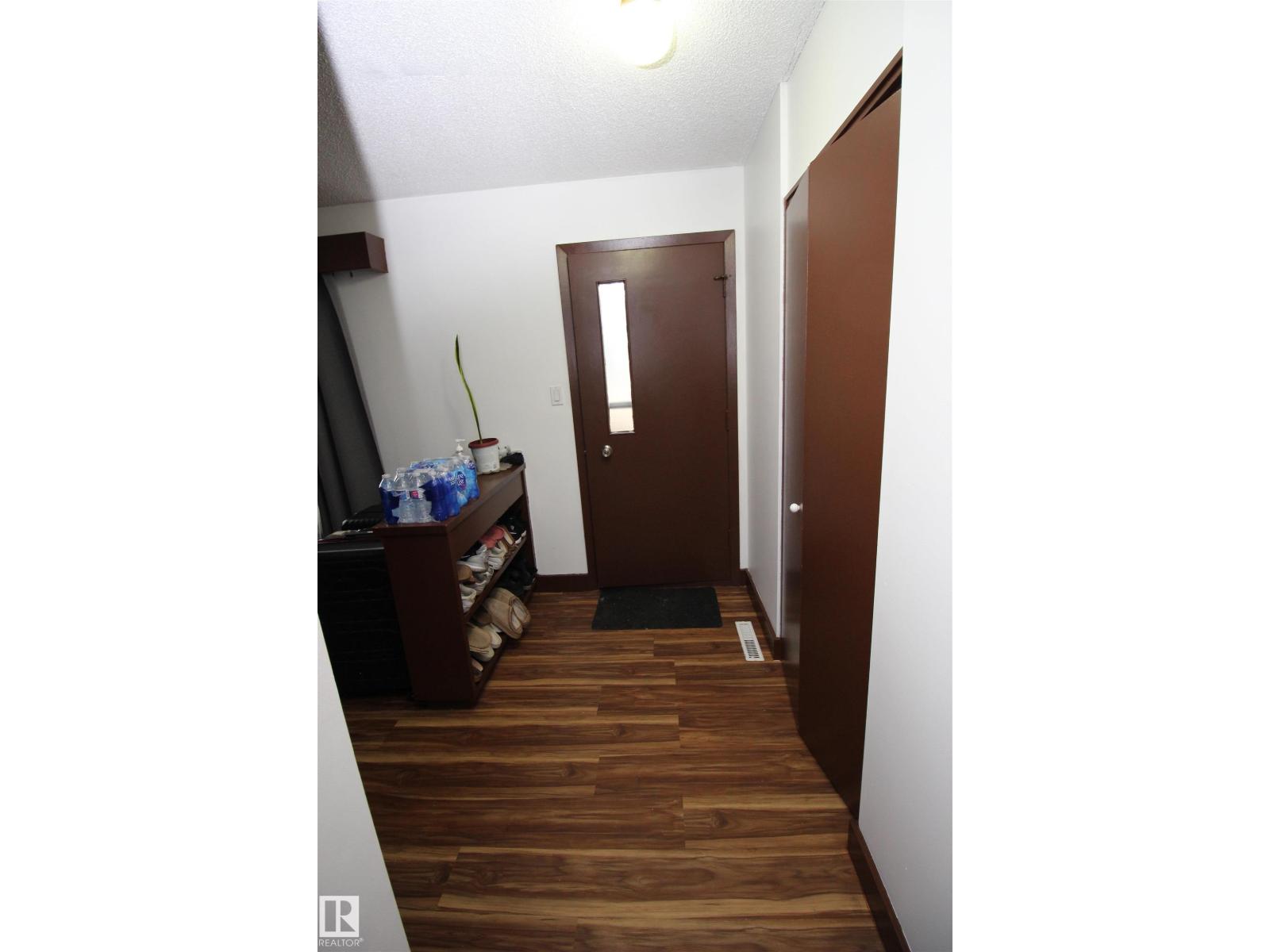 10711 102 ST, Westlock — photo 24