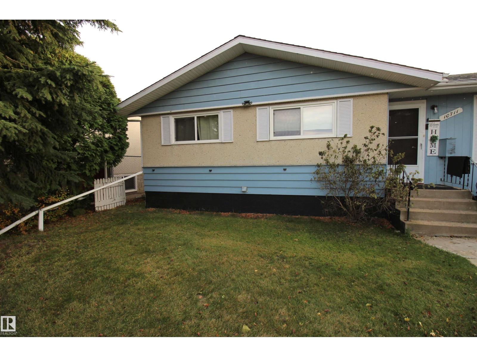 10711 102 ST, Westlock 5