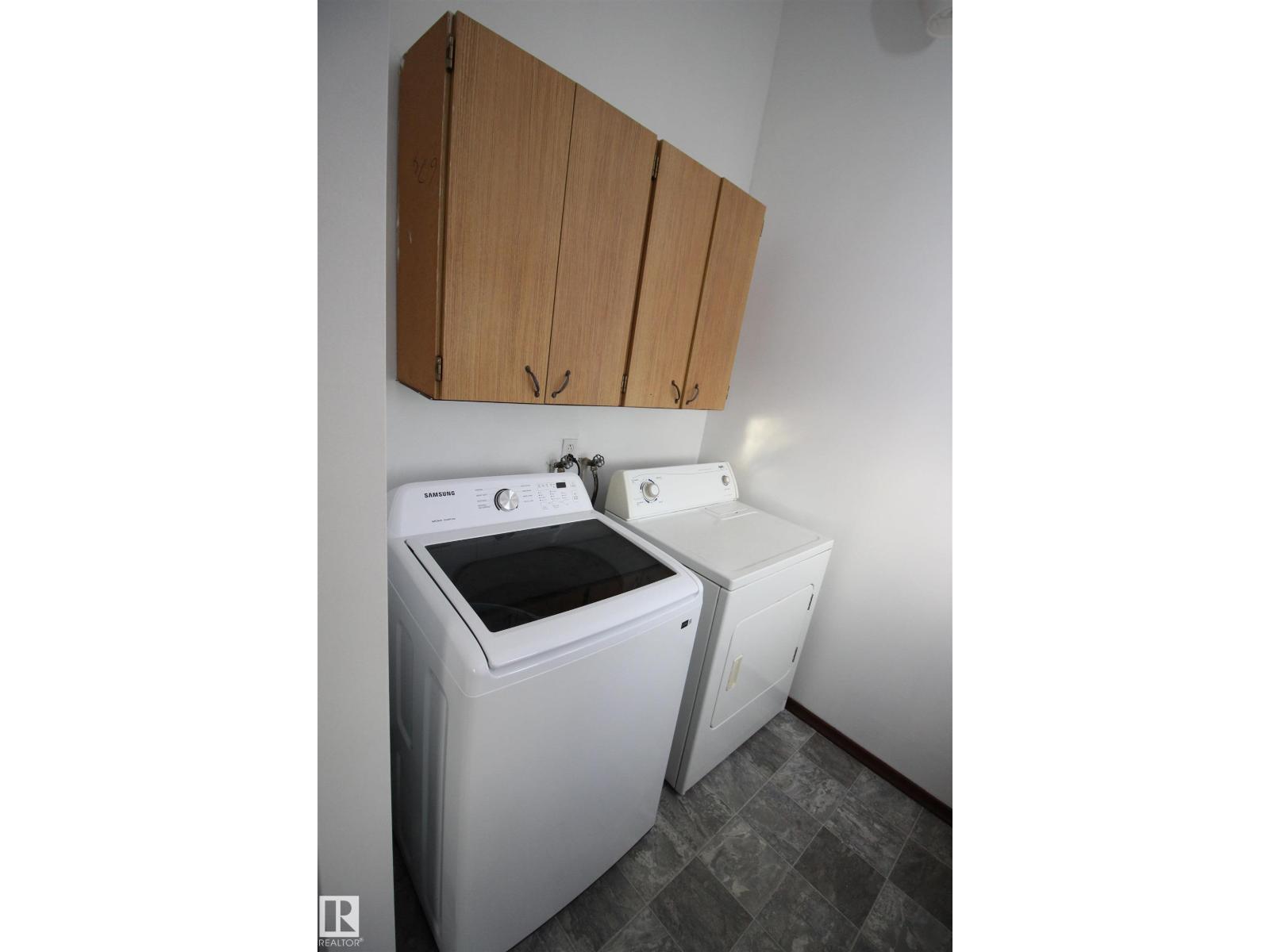 10711 102 ST, photo 53 of 74