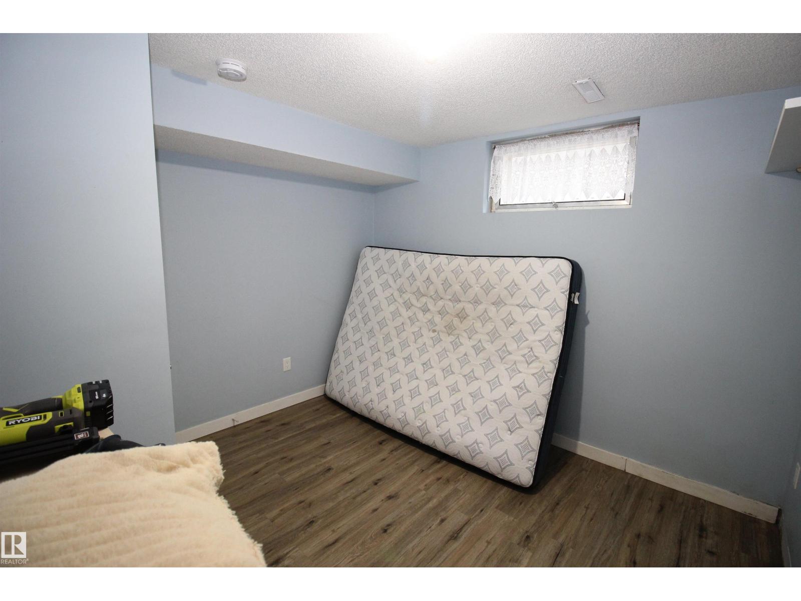10711 102 ST, photo 60 of 74
