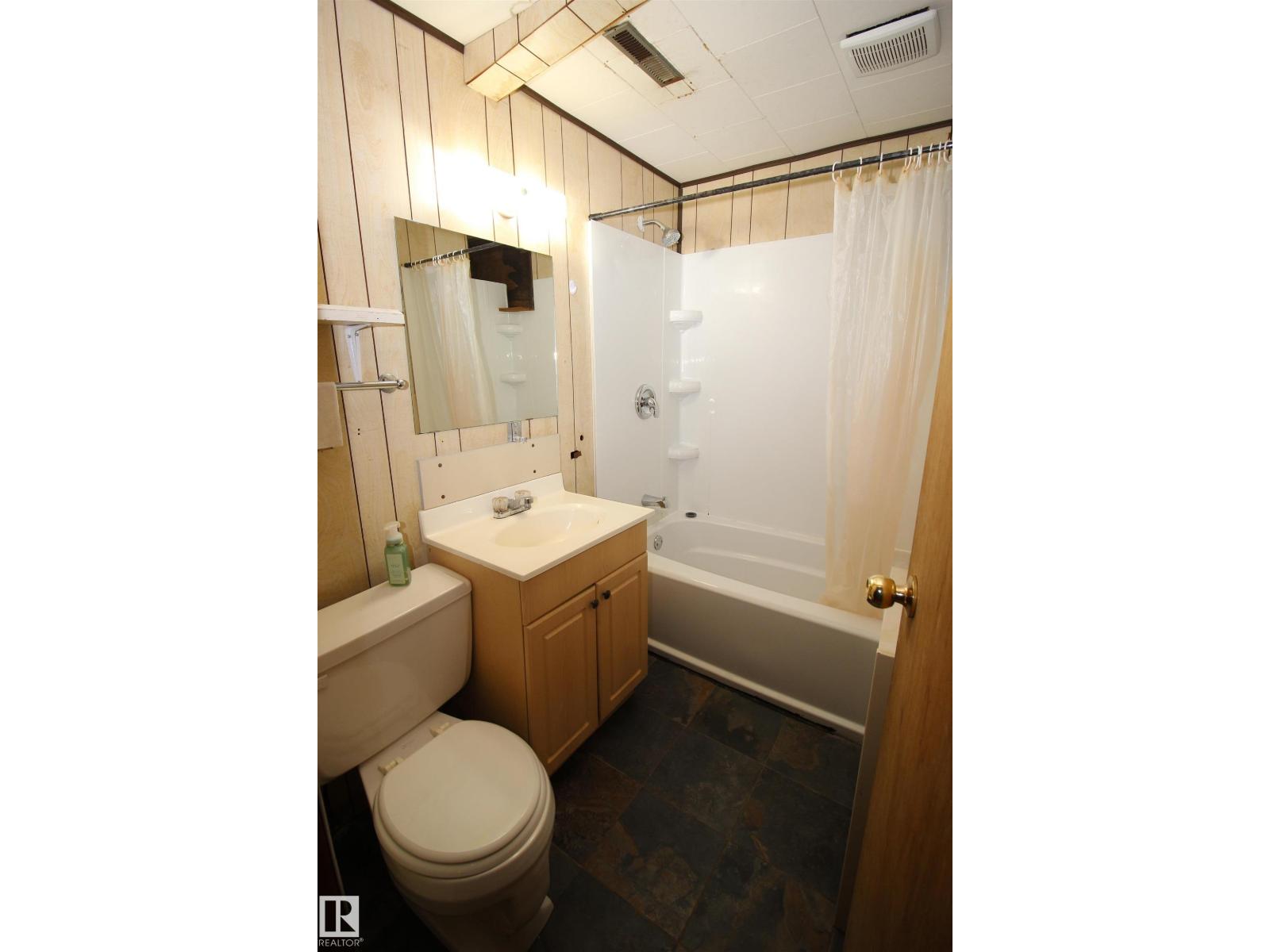 10711 102 ST, photo 69 of 74