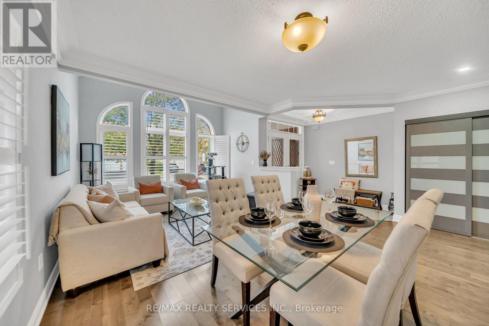 82 Dunvegan Crescent — photo 10