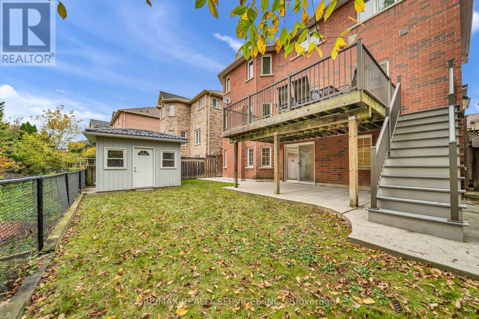 82 Dunvegan Crescent — photo 45