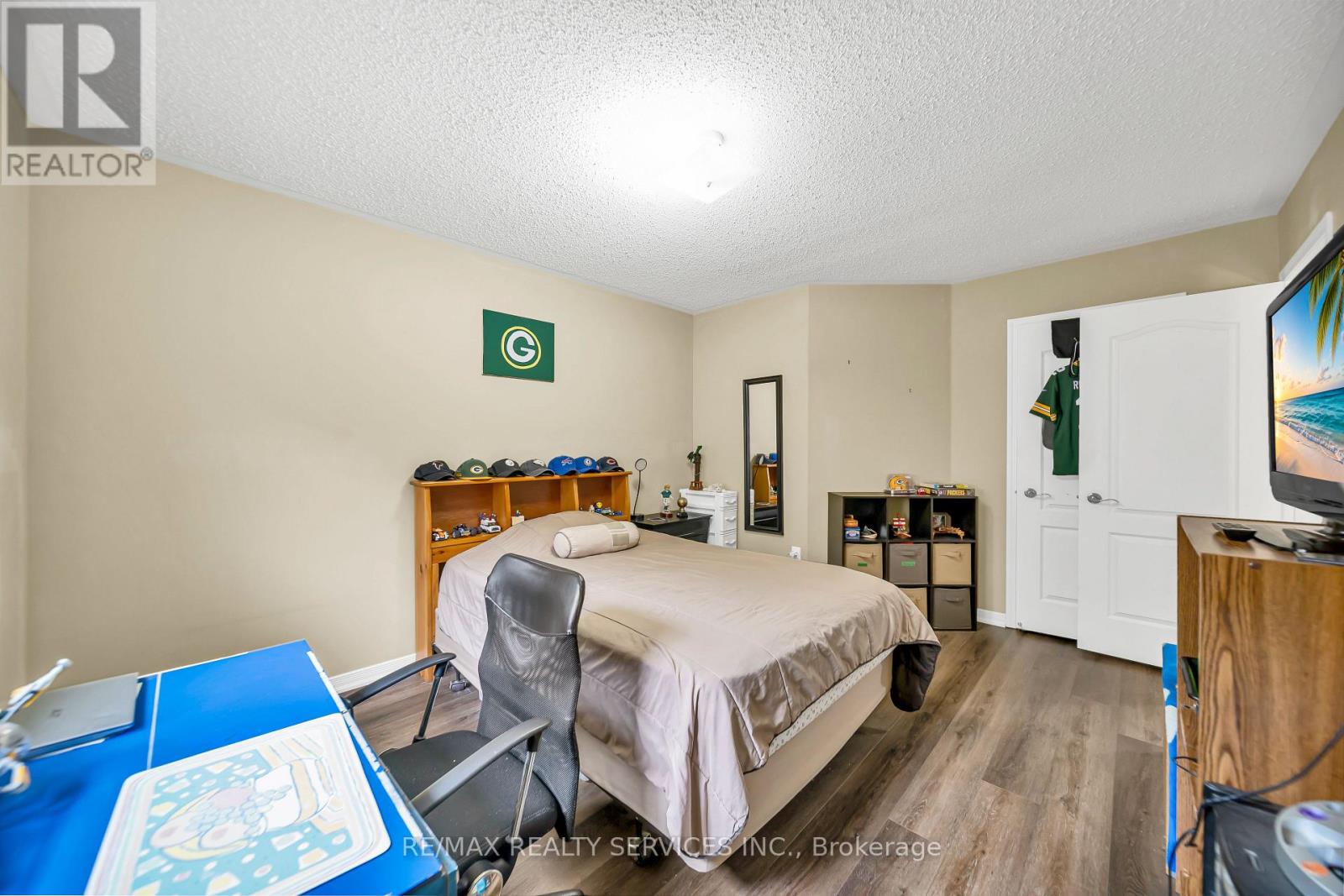 82 Dunvegan Crescent — photo 31