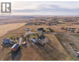 Kitchen - 23 Mountain View Place, Rural Rocky View County, AB T3P1A6 Photo 6