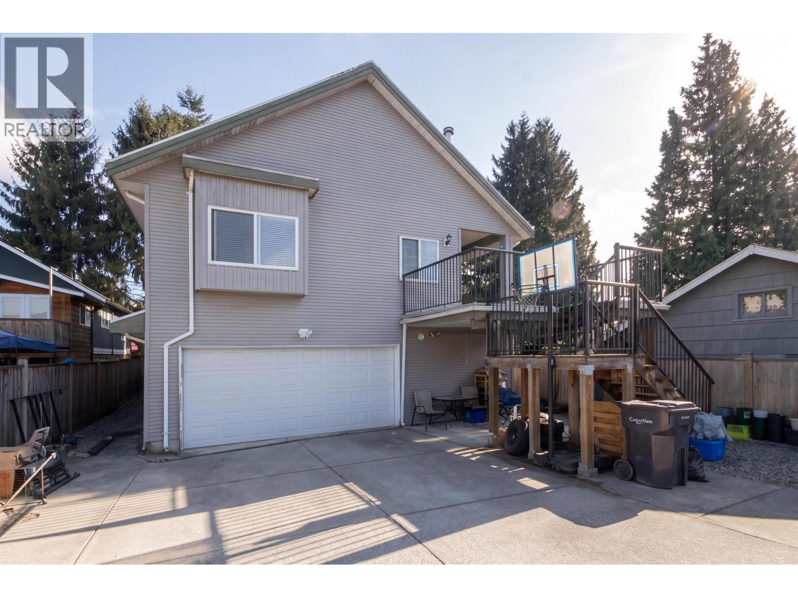 7 Bed, 5 Bath House for Sale in Coquitlam – 213 BERNATCHEY STREET, Coquitlam – MLS# R3176352 - Image 35