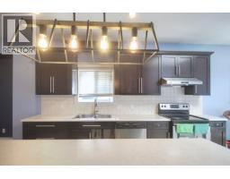 213 Bernatchey Street, Coquitlam, BC V3K4C2 Photo 11