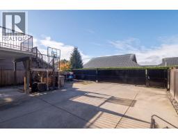 213 Bernatchey Street, Coquitlam, BC V3K4C2 Photo 36