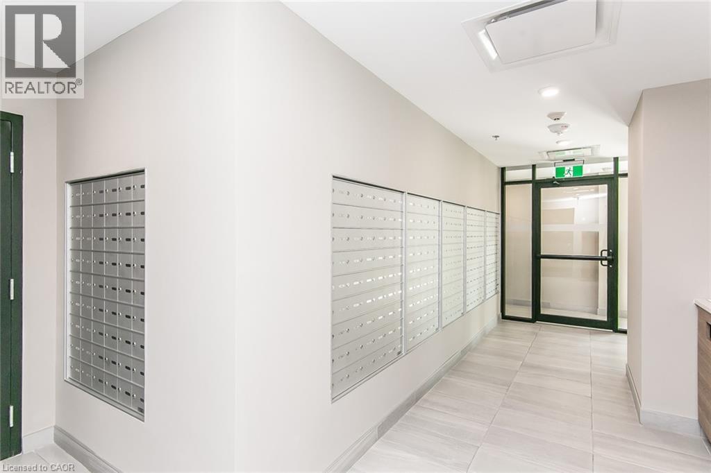 60 Charles Street — photo 25