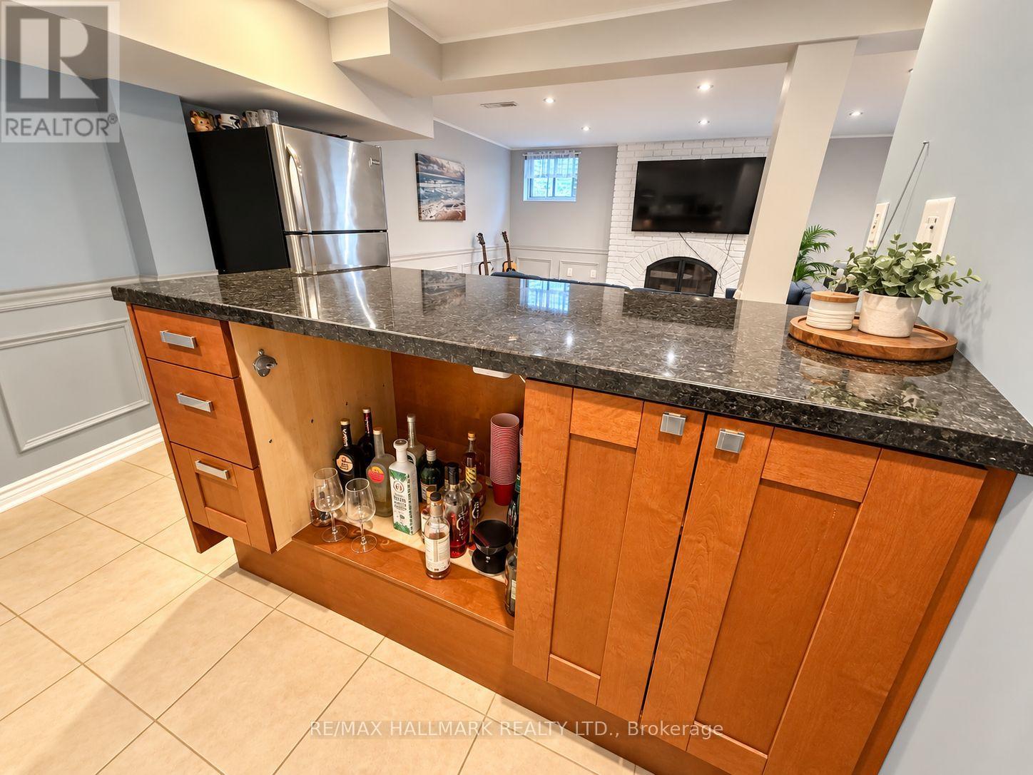 BASEMENT APT - 87 INVERMARGE DRIVE, Toronto (Centennial Scarborough) — photo 6