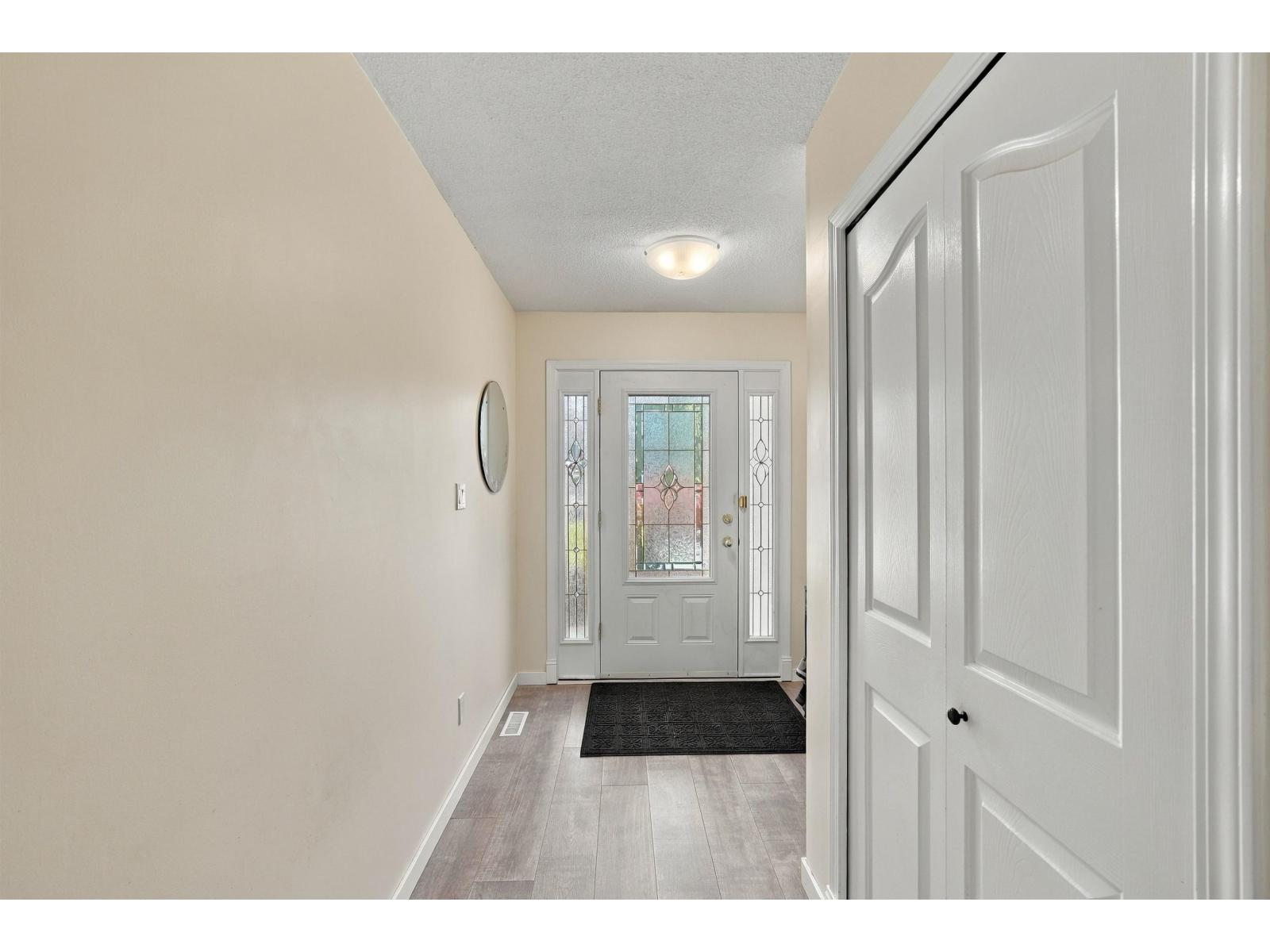 Photo 6 of 30