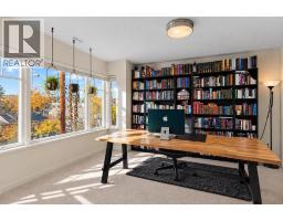 5pc Bathroom - 101, 1818 14a Street Sw, Calgary, AB T2T3W6 Photo 9