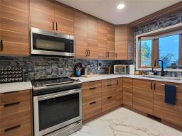 39 Pearce Drive, Morden, MB R6M1R1 Photo 14