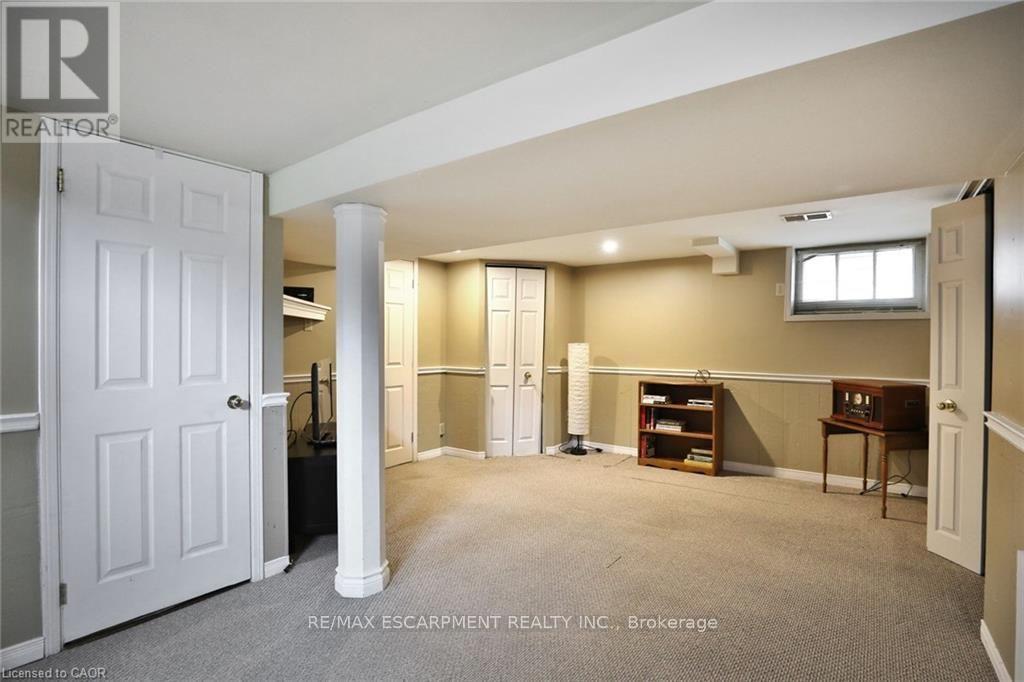 78 CAMERON AVENUE S - 21