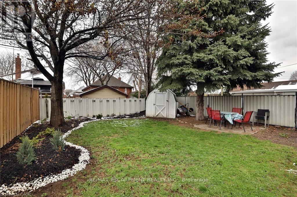 78 CAMERON AVENUE S - 22